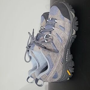 Merrell Women's Moab 2 Hiking Shoes - Excellent Condition 6W